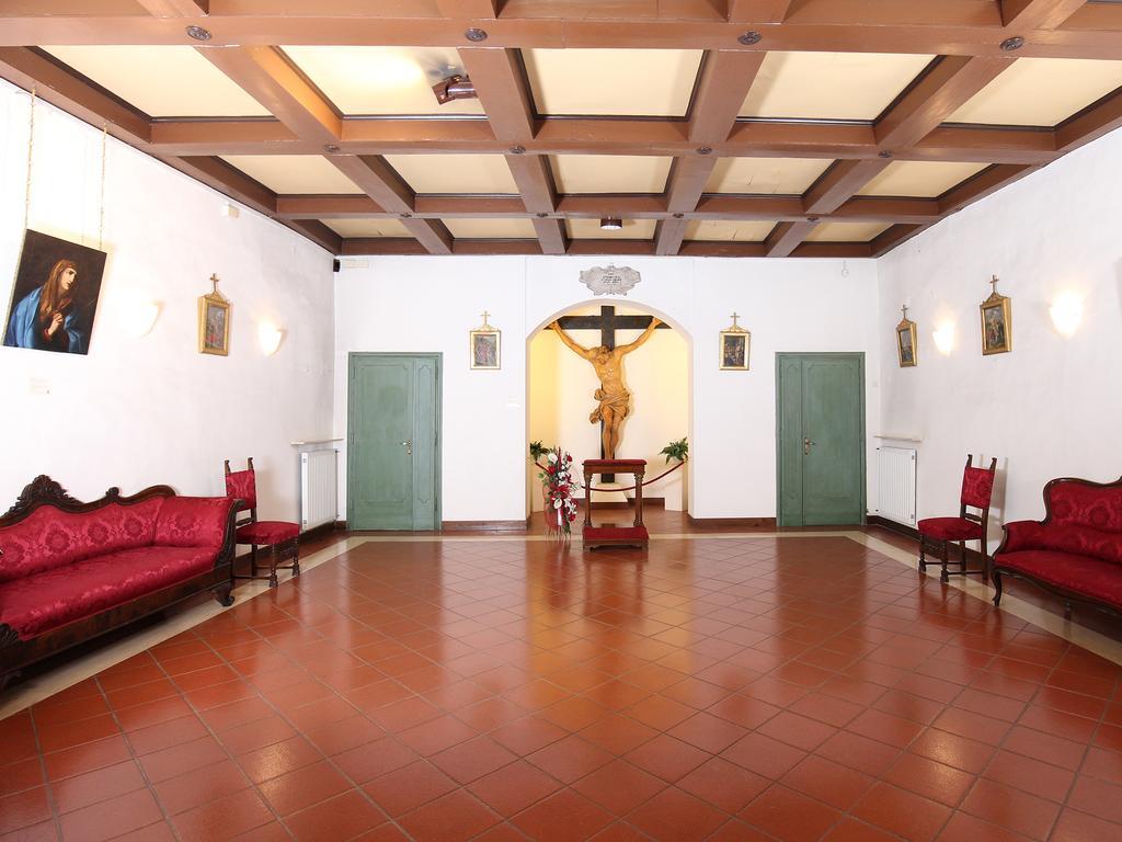 Casa Di Santa Francesca Romana A Ponte Rotto Ngoại thất bức ảnh