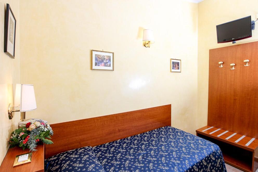 Casa Di Santa Francesca Romana A Ponte Rotto Ngoại thất bức ảnh